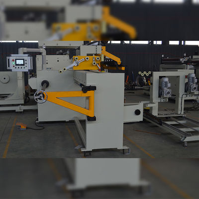 Kawat Tembaga Automatic Transformer Coil Winding Machine Horizontal