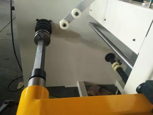 Mesin Penggulung Koil Transformer Otomatis dengan Motor 7.5KW, Kecepatan 0 ~ 90 RPM, dan Sistem Kontrol PLC