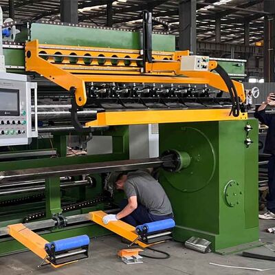 30kW Winding Motor Transformer Foil Winding Machine dengan kecepatan yang dapat disesuaikan hingga 16rpm untuk konduktor tembaga atau aluminium