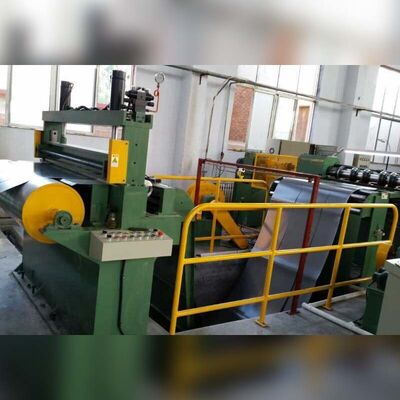 Mesin pemotong inti otomatis ZJX1250 dengan kecepatan pemakanan 120m/menit ± 0,1mm Keakuratan pemotongan untuk lembaran baja silikon