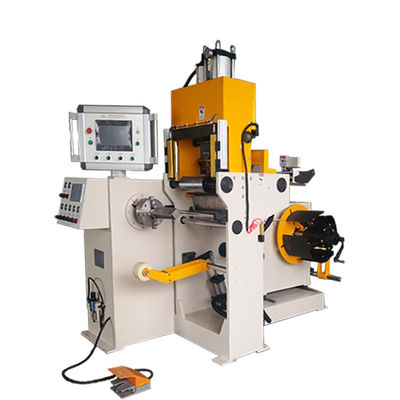 60 rpm Transformer Automatic Foil Winding Machine Dengan Pengelasan Tekanan Dingin