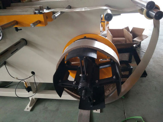 Cantilever Transformer Foil Coil Winding Machine Tembaga Strip Winder